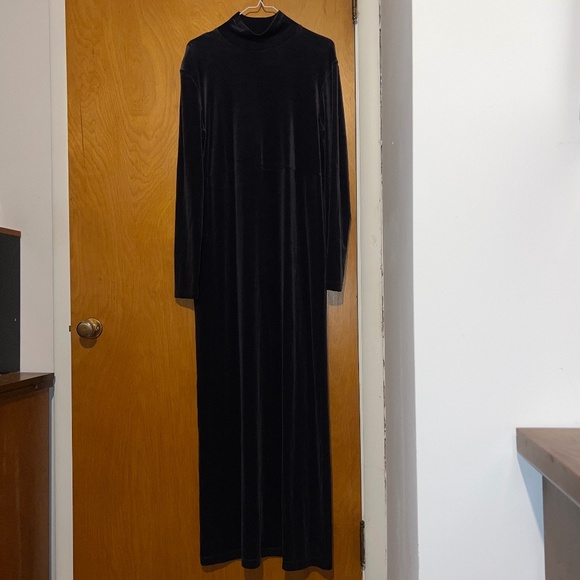 Jones NY Sport Long Sleeve Gray Velvet Maxi Dress - Picture 1 of 4